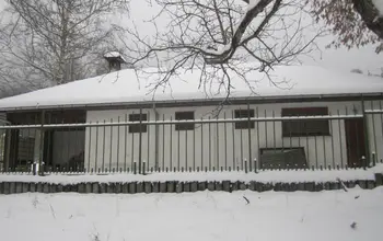 Auction image Къща