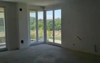 Auction image 3-стаен апартамент