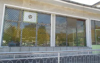 Auction image Business property