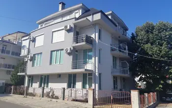 Auction image 2 bed flat