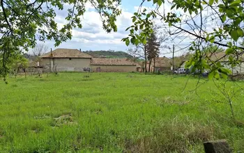 Auction image Парцел (ПИ, УПИ, двор)
