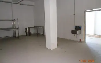 Auction image Factory, Manufacturing