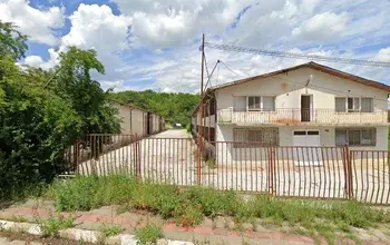 Auction image Warehouse