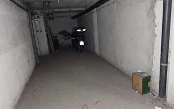 Auction image Garage, Parking