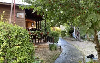 Auction image Villa, Chalet, Hut