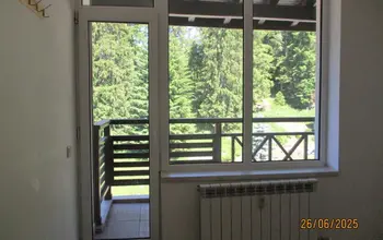 Auction image 2 bed flat