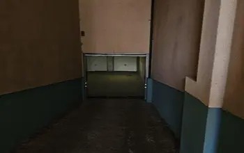 Auction image Garage, Parking