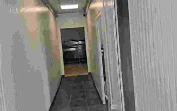 Auction image Warehouse