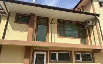 Auction image Къща