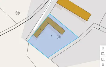 Auction image Factory, Manufacturing