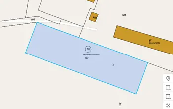 Auction image Factory, Manufacturing