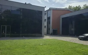 Auction image Business property